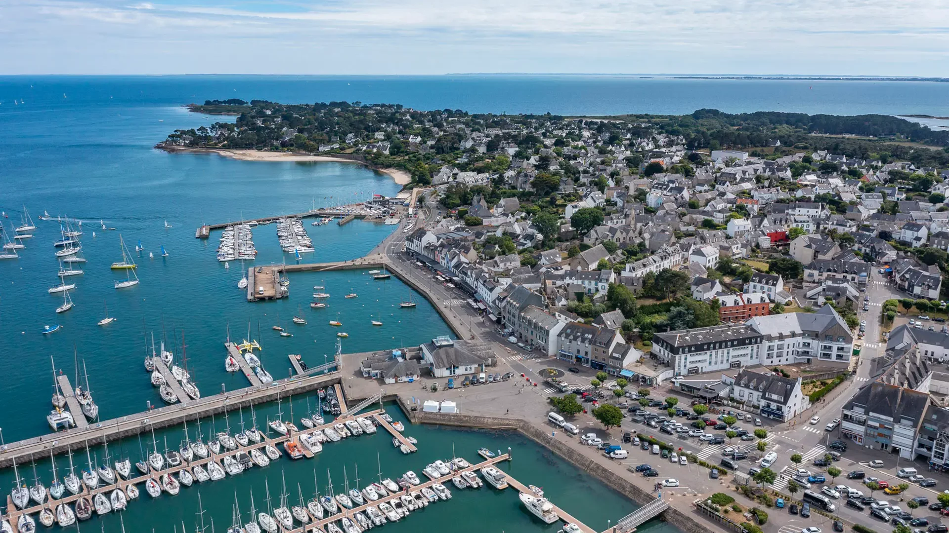 Luchtfoto van de haven van La Trinité-sur-Mer
